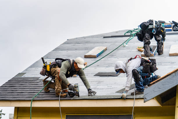 Professional Gutter Installation technician working in Bloomington, ID